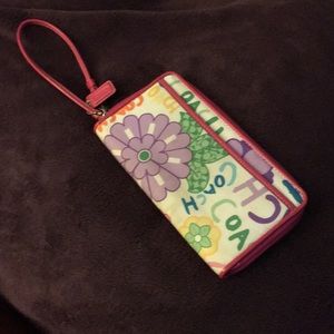 Coach wristlet wallet